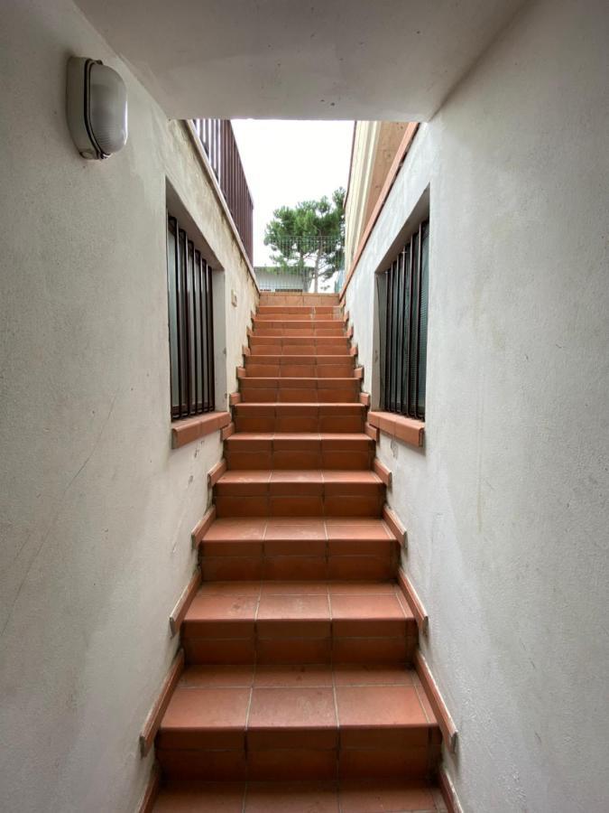 FREE PARKING - BLUE APARTMENT vicino AL CENTRO Sirmione Exterior foto